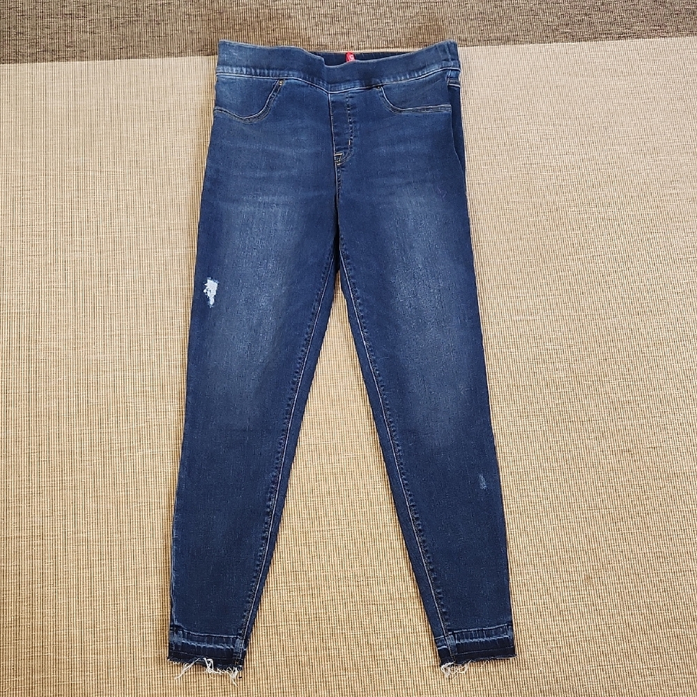 Spanx Pull On Distressed Jeans Pants Raw Hem M